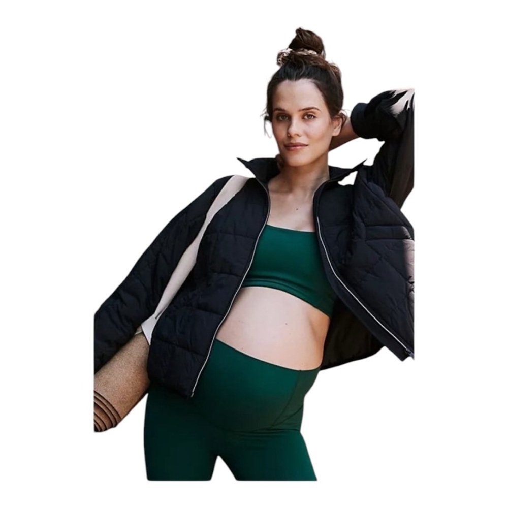 Women's Black Quilted Jacket - Picture 15 of 15